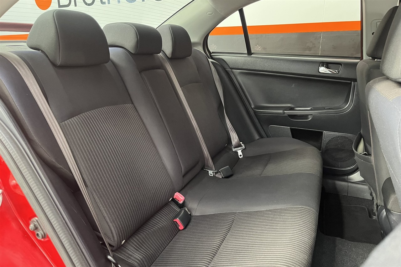 2016 Mitsubishi Lancer