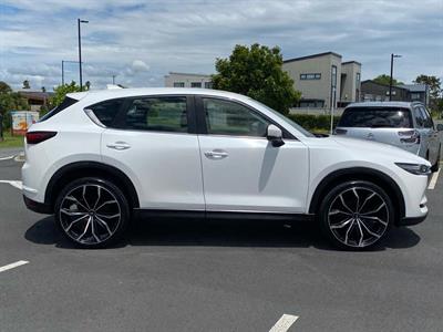 2018 Mazda CX-5 - Thumbnail