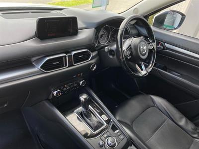 2018 Mazda CX-5 - Thumbnail