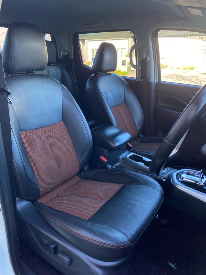 2020 Nissan Navara