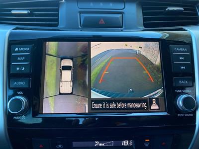 2020 Nissan Navara - Thumbnail
