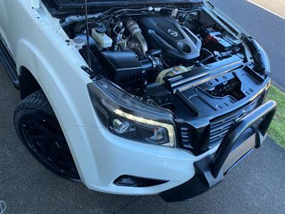 2020 Nissan Navara - Thumbnail