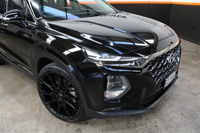 2019 Hyundai Santa Fe - Thumbnail