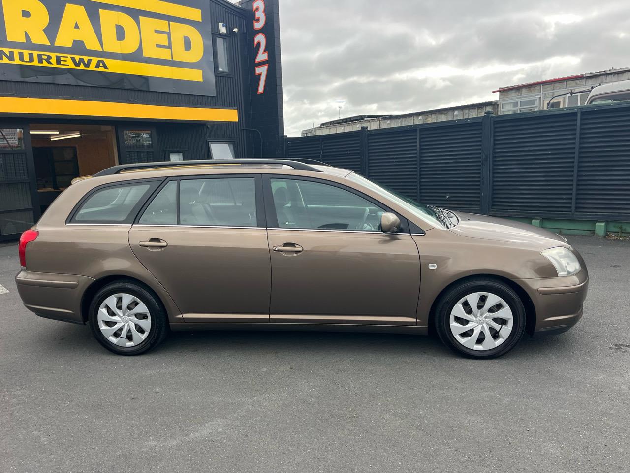 2006 Toyota AVENSIS