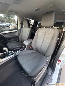 2017 Isuzu D-Max - Thumbnail