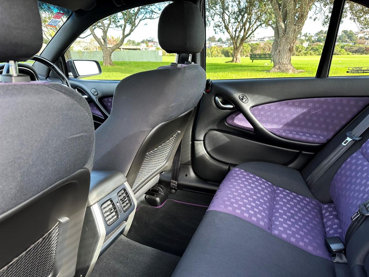 2004 Holden Commodore
