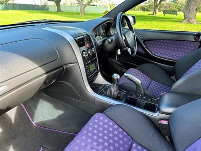 2004 Holden Commodore - Thumbnail