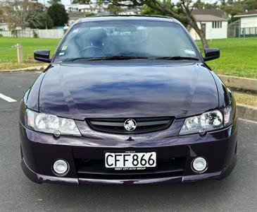 2004 Holden Commodore - Thumbnail