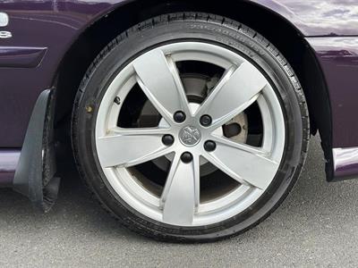 2004 Holden Commodore - Thumbnail