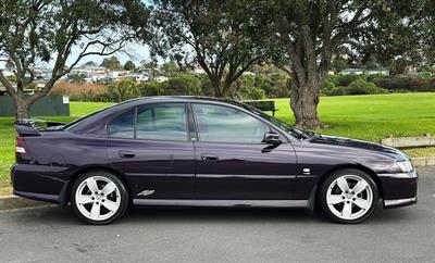 2004 Holden Commodore - Thumbnail