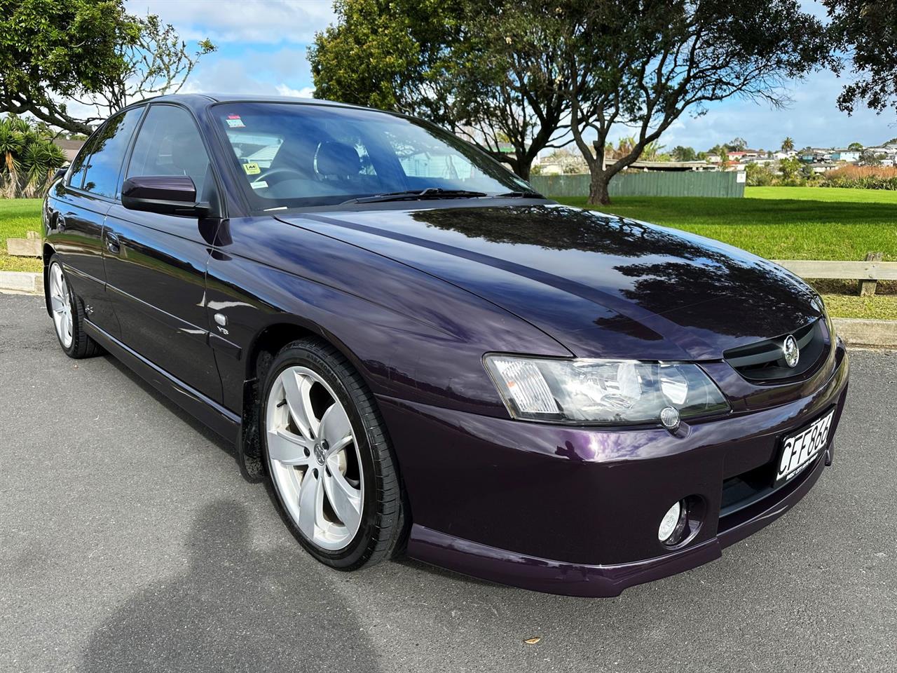 2004 Holden Commodore