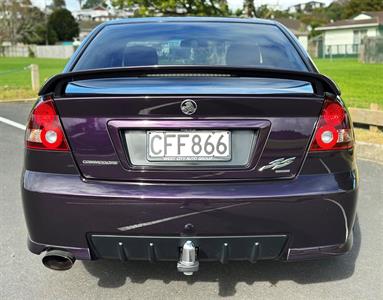2004 Holden Commodore - Thumbnail
