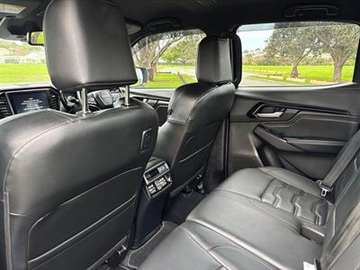 2024 Isuzu D-Max - Thumbnail
