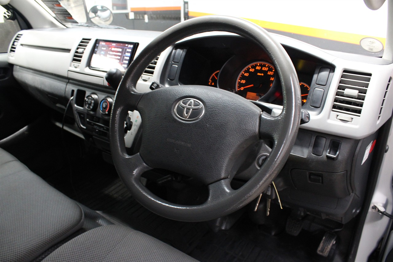 2013 Toyota Hiace