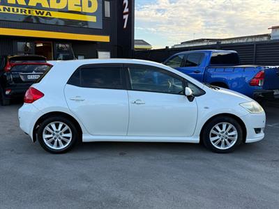 2007 Toyota Auris - Thumbnail
