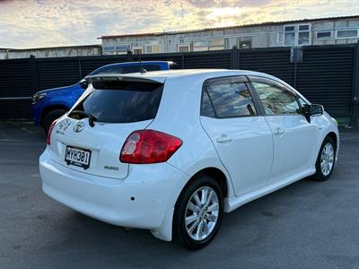 2007 Toyota Auris - Thumbnail