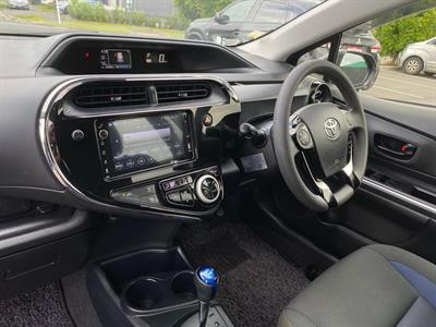 2020 Toyota Aqua - Thumbnail