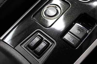 2021 Mitsubishi Outlander - Thumbnail