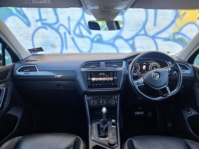 2019 Volkswagen Tiguan - Thumbnail