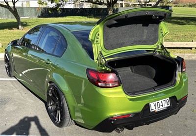 2017 Holden Commodore - Thumbnail