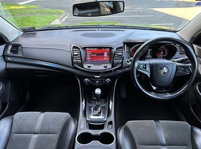 2017 Holden Commodore - Thumbnail