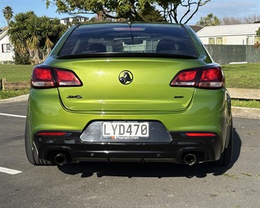 2017 Holden Commodore - Thumbnail