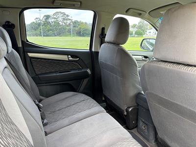 2016 Holden Colorado - Thumbnail