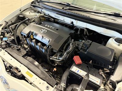 2004 Toyota Allex - Thumbnail