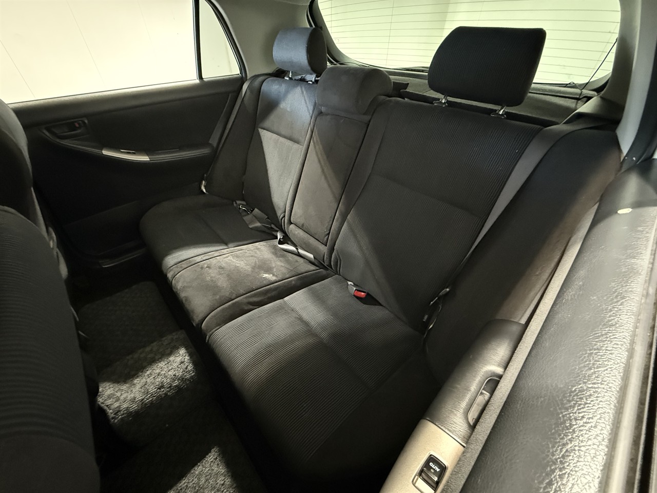 2004 Toyota Allex