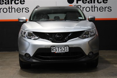 2015 Nissan Qashqai - Thumbnail