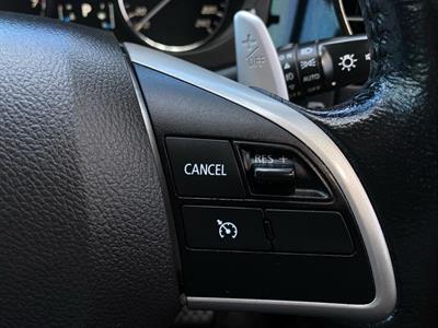 2015 Mitsubishi Outlander - Thumbnail