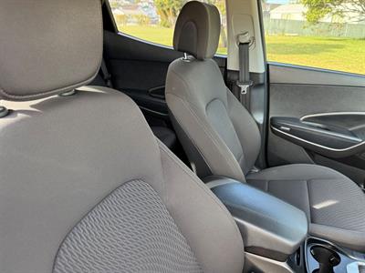 2014 Hyundai SANTA FE - Thumbnail