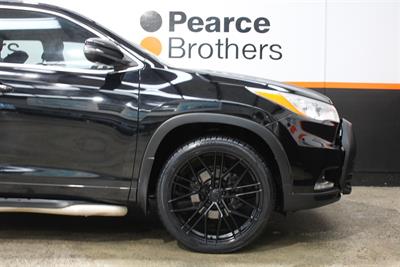 2014 Toyota HIGHLANDER - Thumbnail