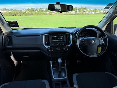 2017 Holden Colorado - Thumbnail