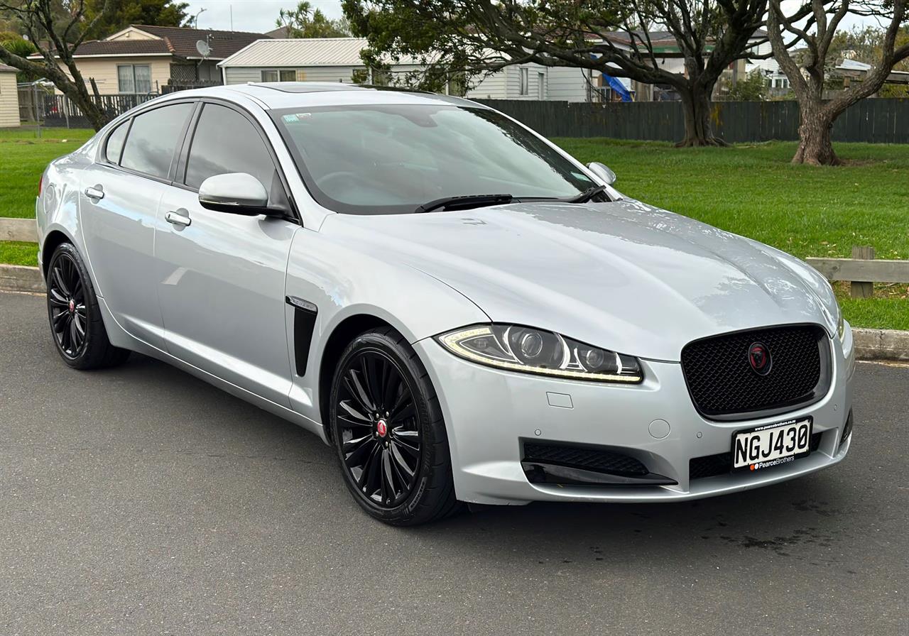2017 Jaguar XF