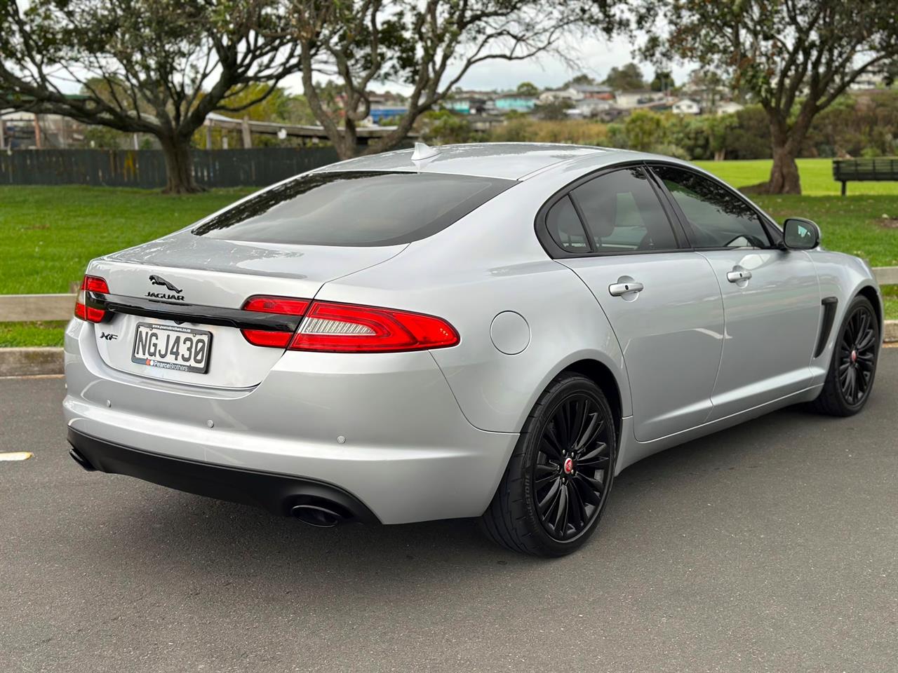 2017 Jaguar XF
