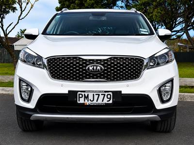2017 Kia Sorento - Thumbnail