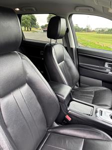 2017 Land Rover Discovery Sport - Thumbnail