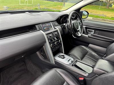 2017 Land Rover Discovery Sport - Thumbnail