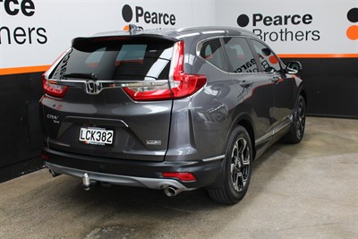 2017 Honda CR-V - Thumbnail