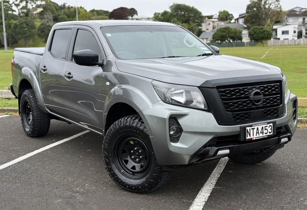 2021 Nissan Navara