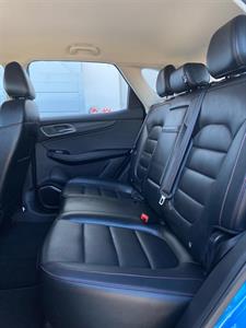 2022 MG Hs - Thumbnail