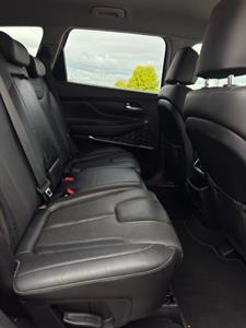 2019 Hyundai SANTA FE - Thumbnail