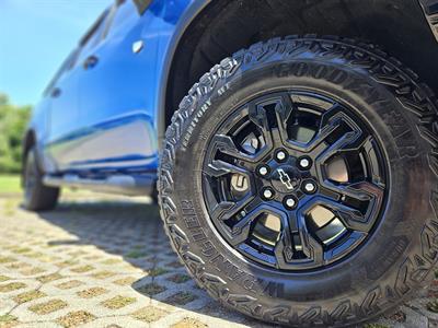 2023 Chevrolet Silverado - Thumbnail