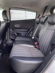 2015 Honda Vezel - Thumbnail