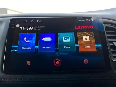 2015 Honda Vezel - Thumbnail
