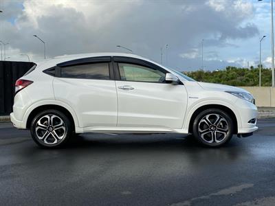 2015 Honda Vezel - Thumbnail