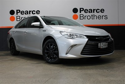 2015 Toyota Camry - Thumbnail