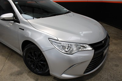 2015 Toyota Camry - Thumbnail