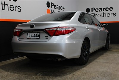 2015 Toyota Camry - Thumbnail